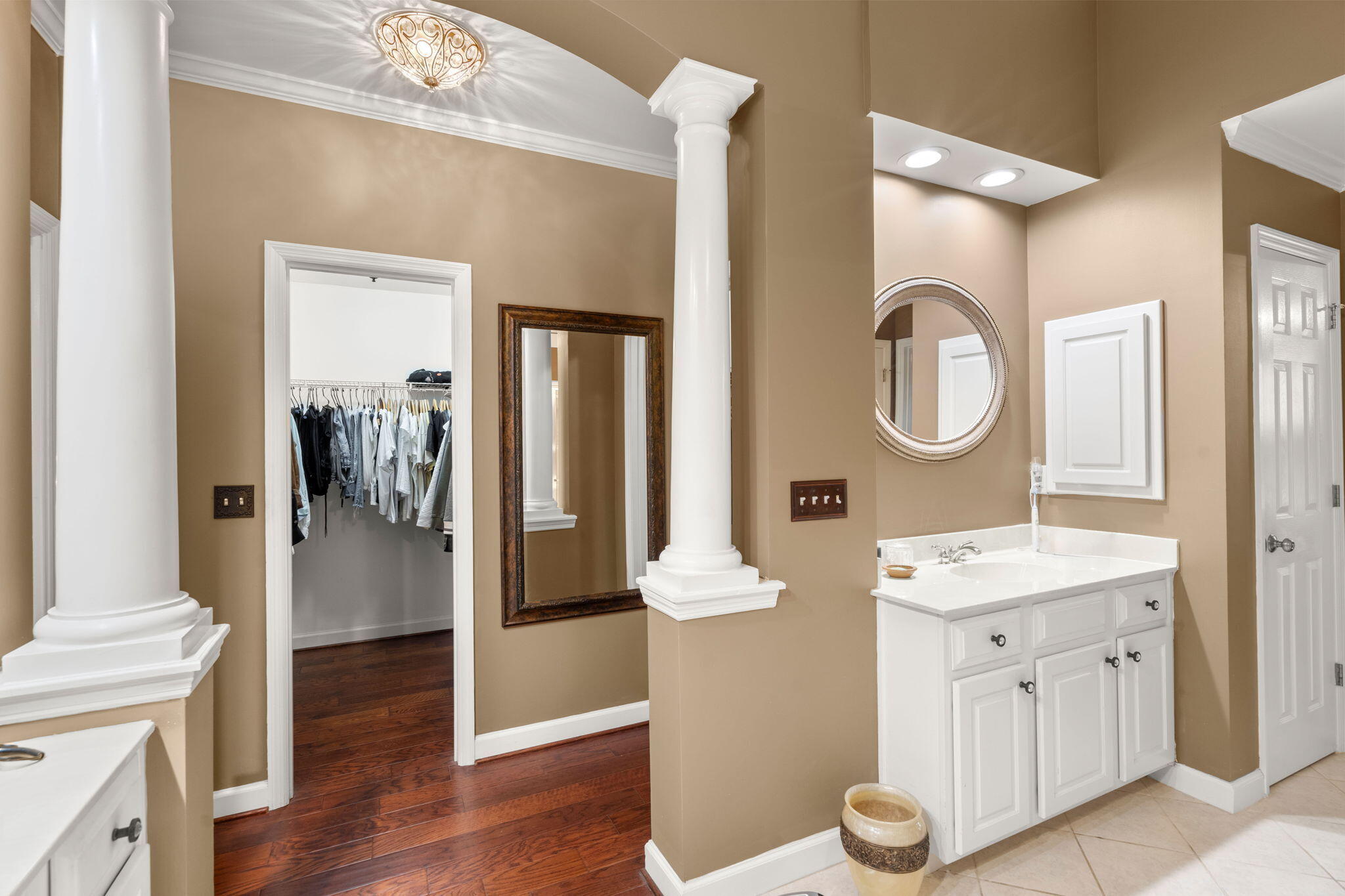 2461 Darts Cove Way Mount Pleasant, SC 29466 - Photo 33 of 69 Primary Bathroom