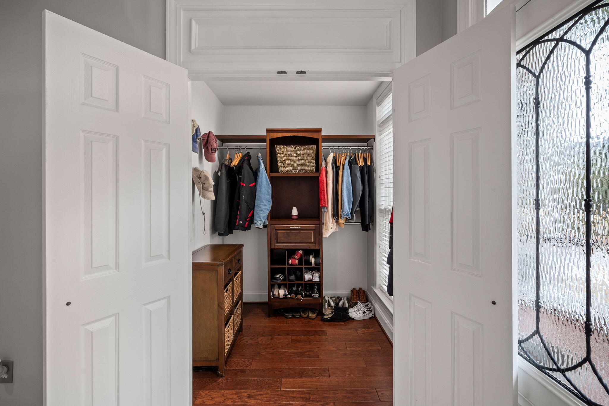 2461 Darts Cove Way Mount Pleasant, SC 29466 - Photo 10 of 69 Large Foyer Closet