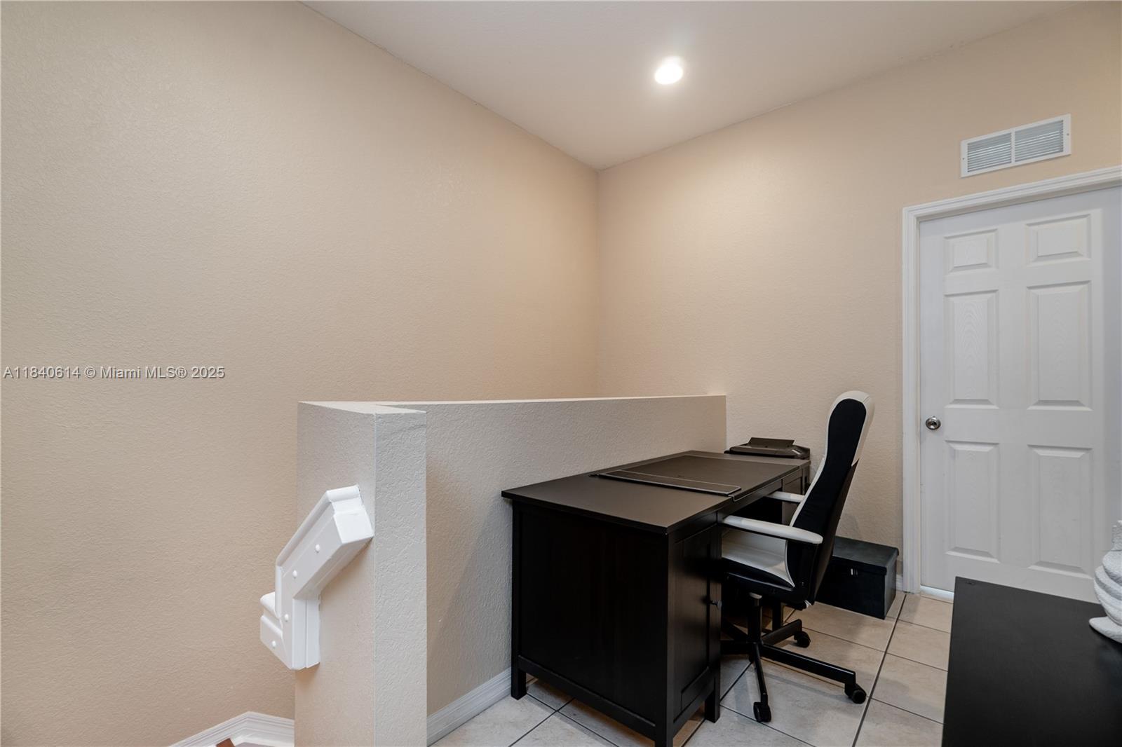 14053 Southwest 49th Street, Unit 7 Miramar, FL 33027 - Photo 17 of 43