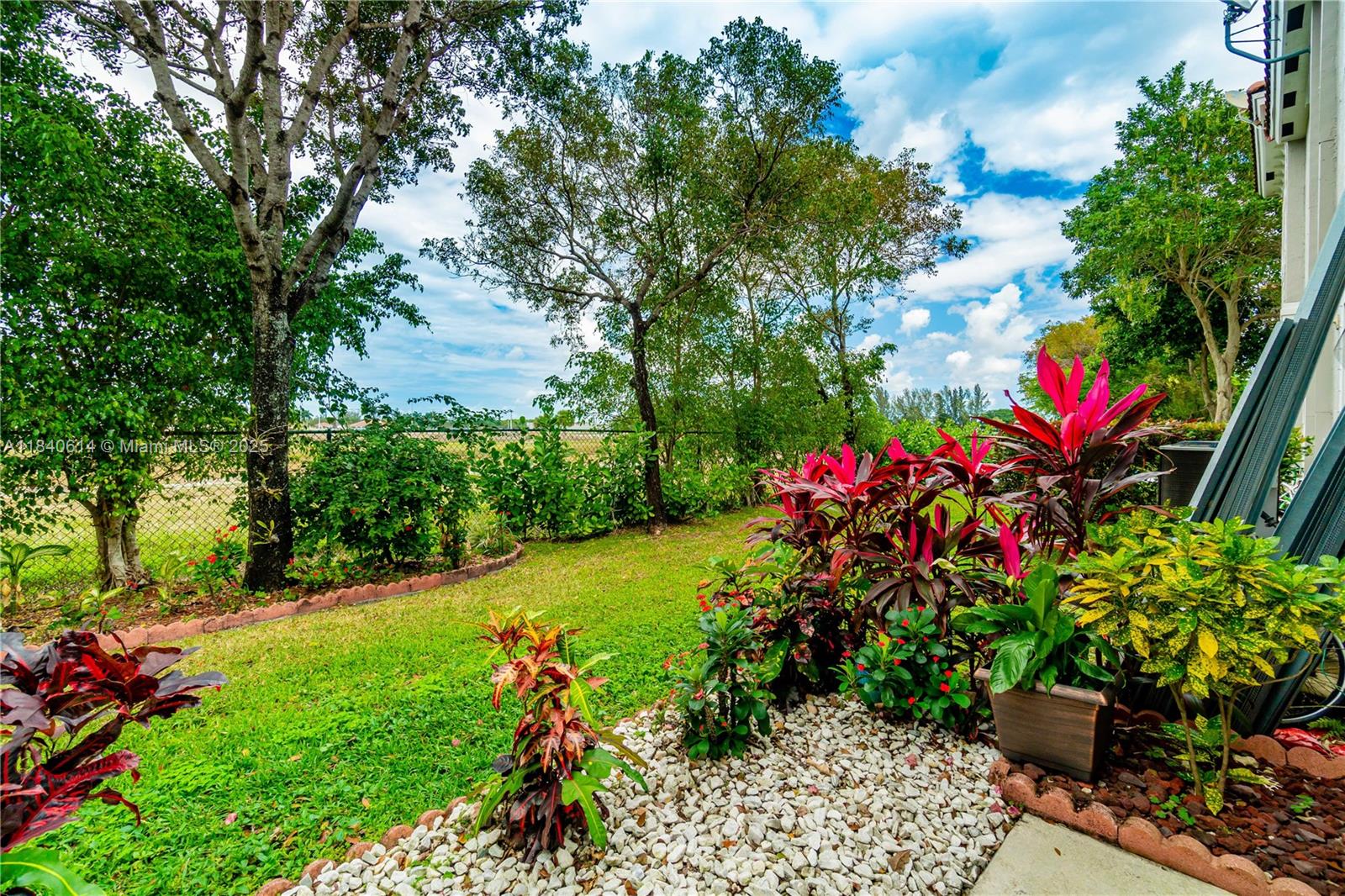 14053 Southwest 49th Street, Unit 7 Miramar, FL 33027 - Photo 36 of 43