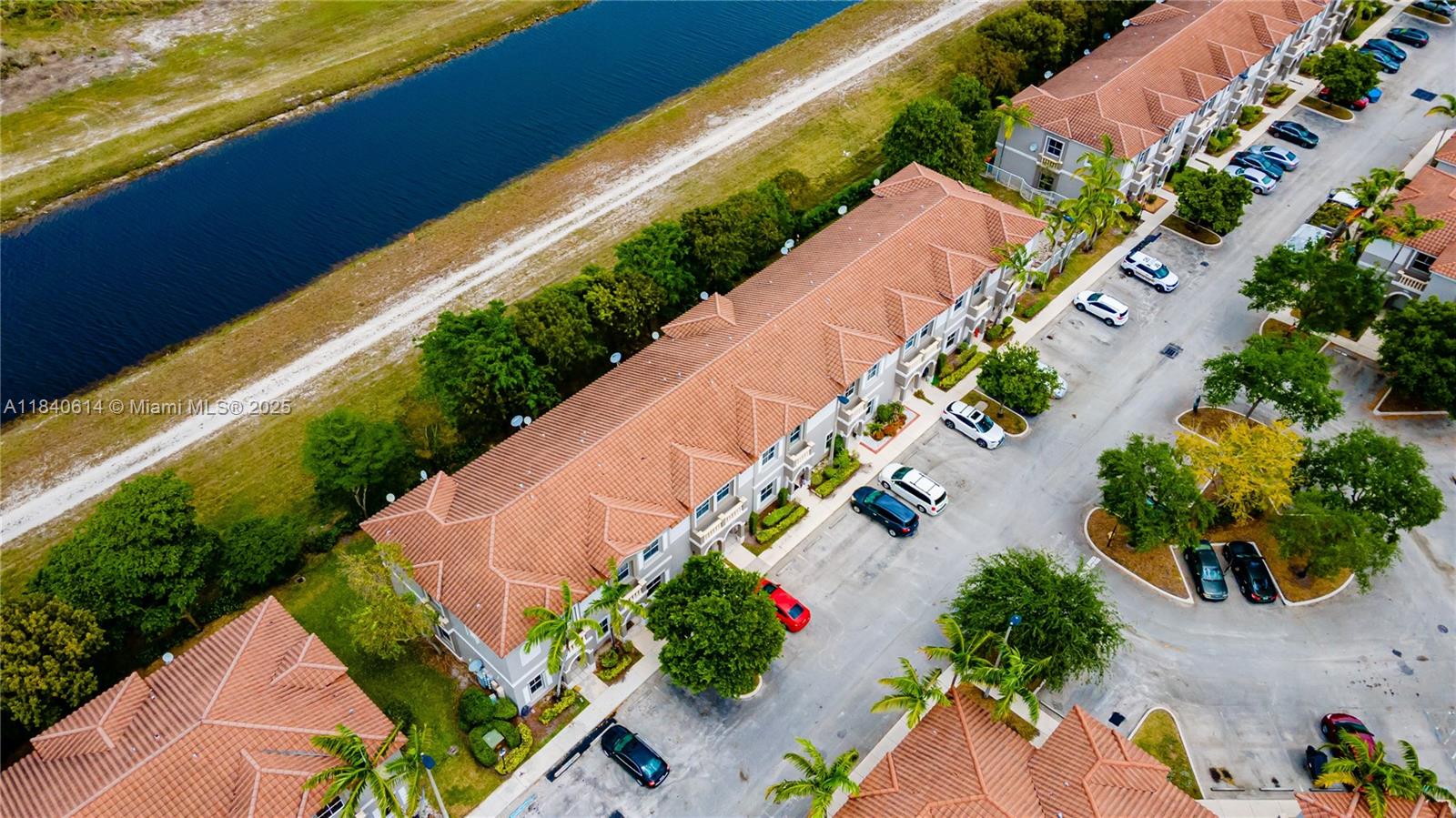 14053 Southwest 49th Street, Unit 7 Miramar, FL 33027 - Photo 37 of 43