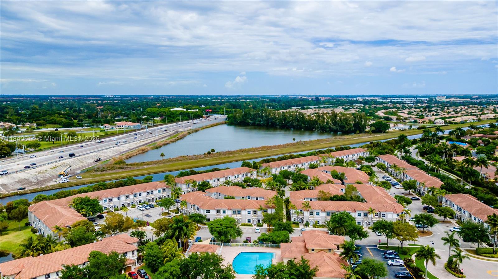 14053 Southwest 49th Street, Unit 7 Miramar, FL 33027 - Photo 40 of 43