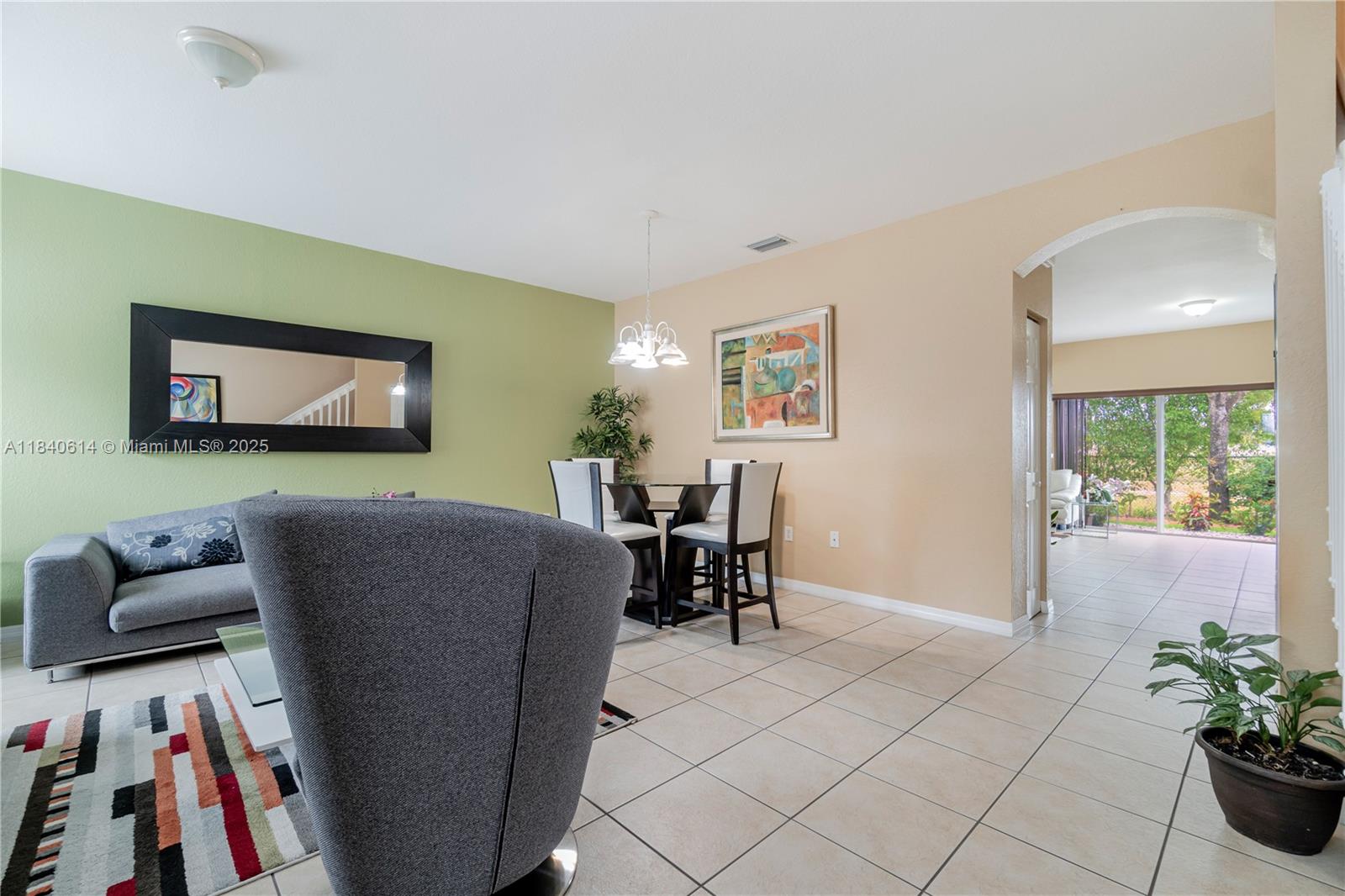 14053 Southwest 49th Street, Unit 7 Miramar, FL 33027 - Photo 5 of 43