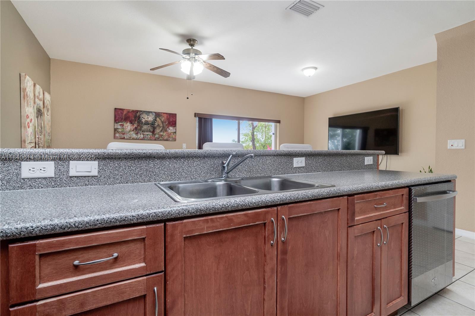 14053 Southwest 49th Street, Unit 7 Miramar, FL 33027 - Photo 10 of 43
