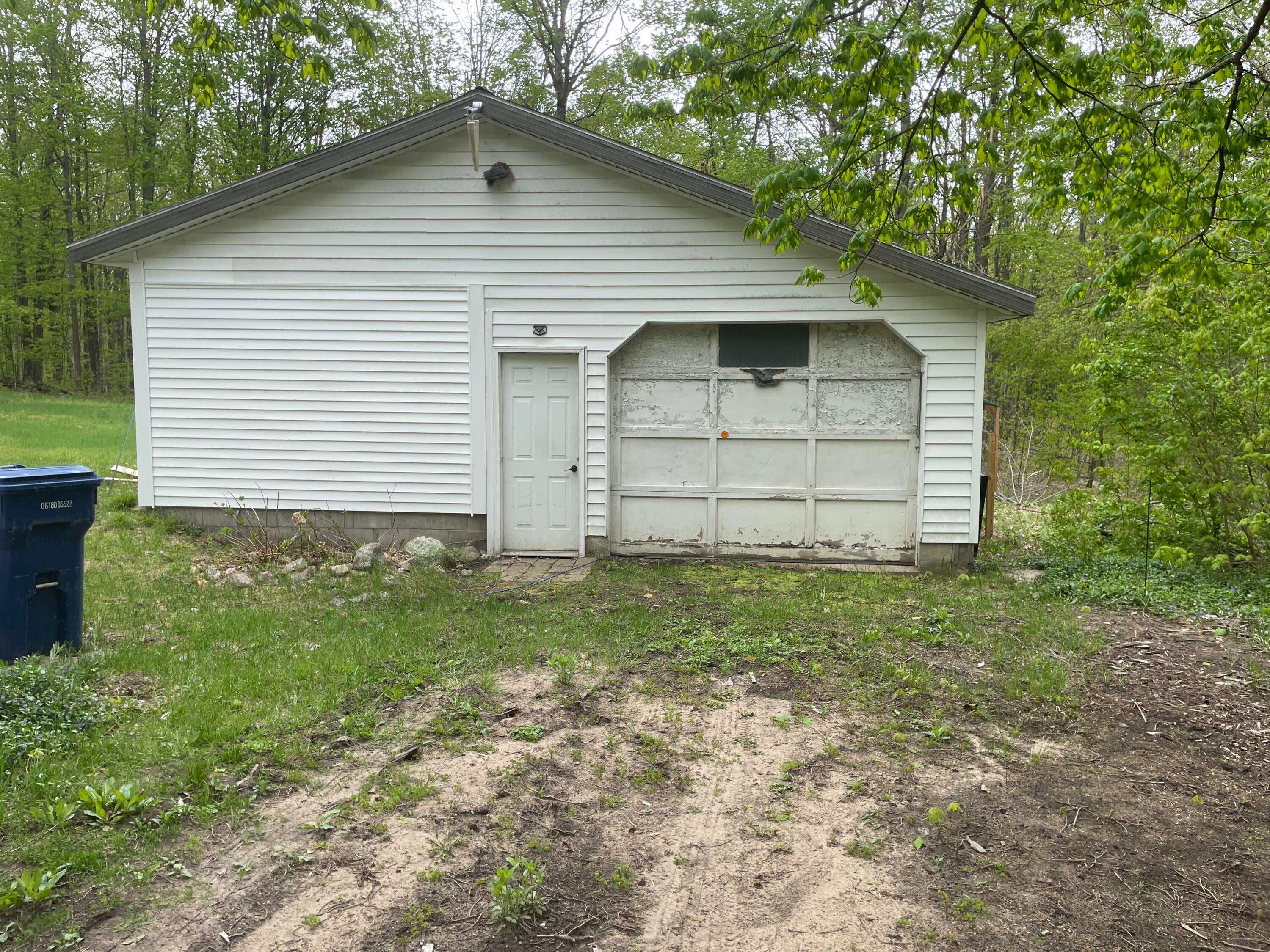 8598 North Sherman Road Grayling, MI 49738 - Photo 19 of 38 Gallery Image 19