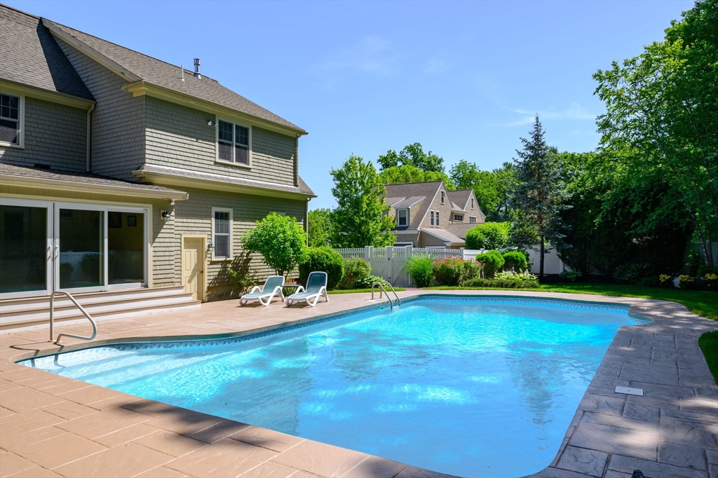 60 Summer Path Way Pembroke, MA 02359 - Photo 36 of 42