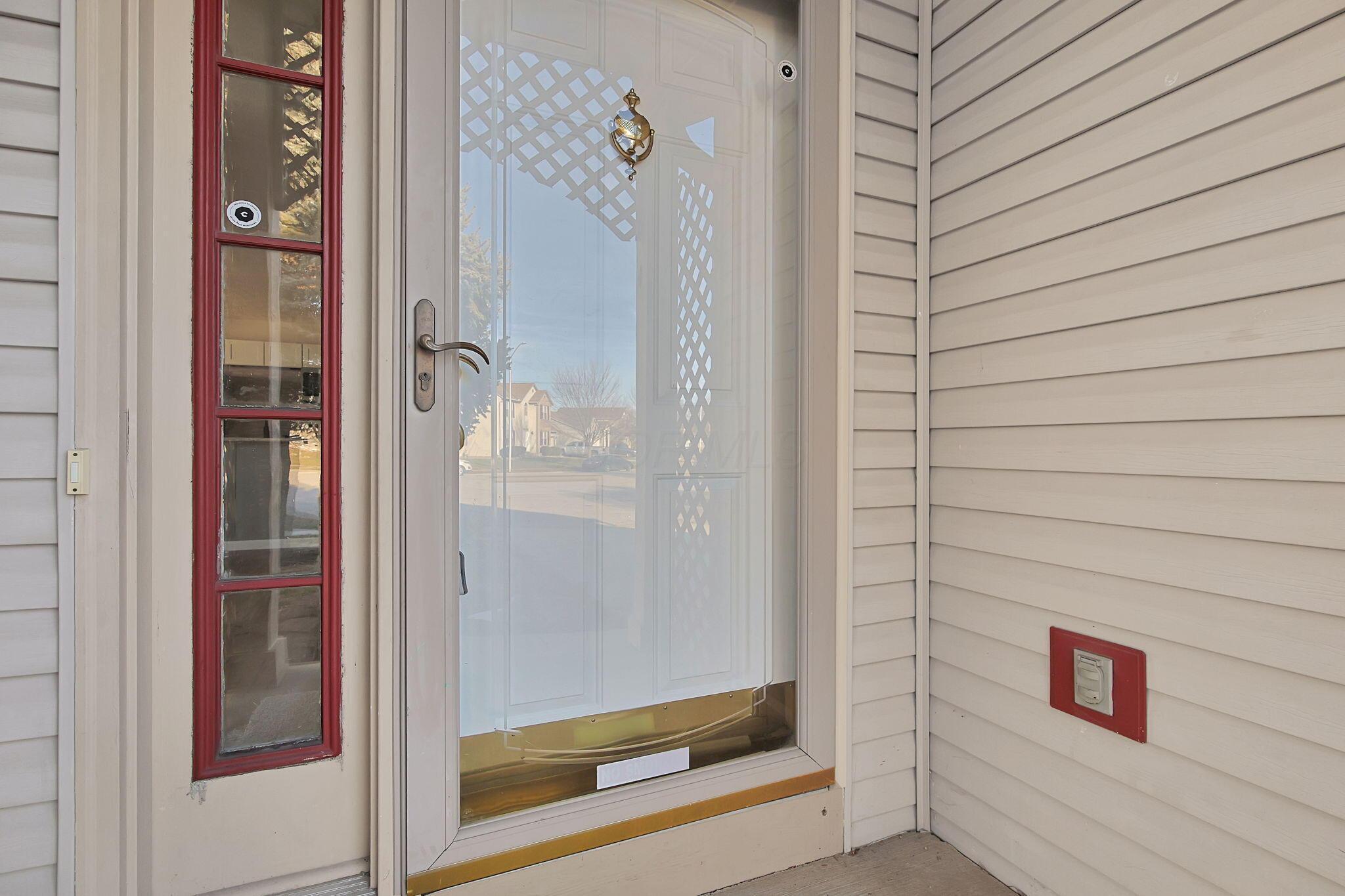 1187 Rendezvous Lane Columbus, OH 43207 - Photo 4 of 43 Front Entry