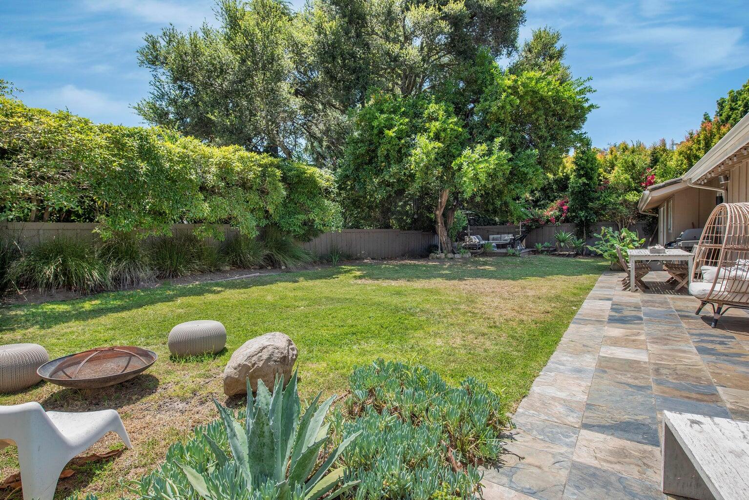 416 North Ontare Road Santa Barbara, CA 93105 - Photo 13 of 18 Backyard