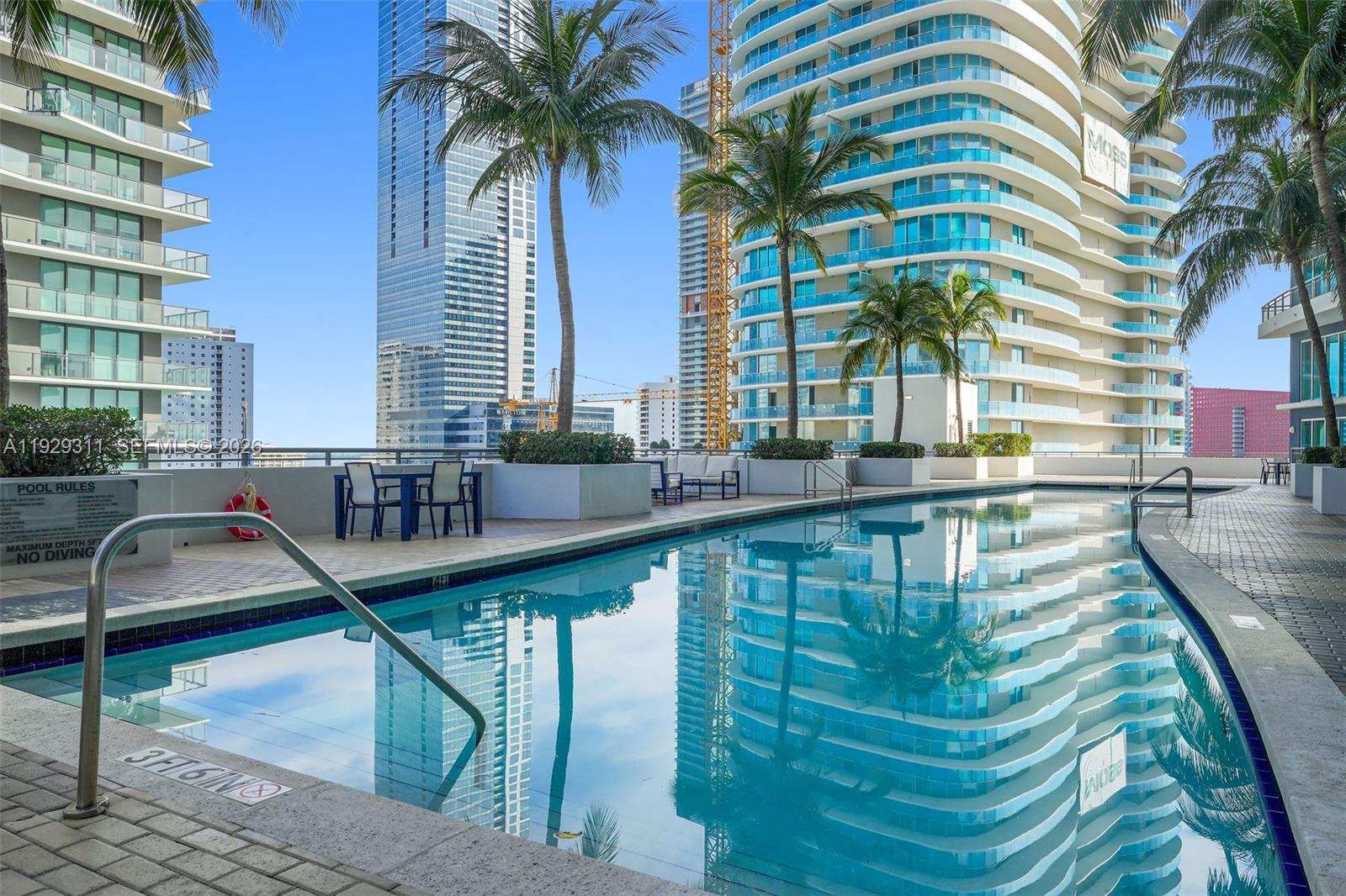 60 Southwest 13th Street, Unit 4607 Miami, FL 33130 - Photo 28 of 39 a house view with outdoor space