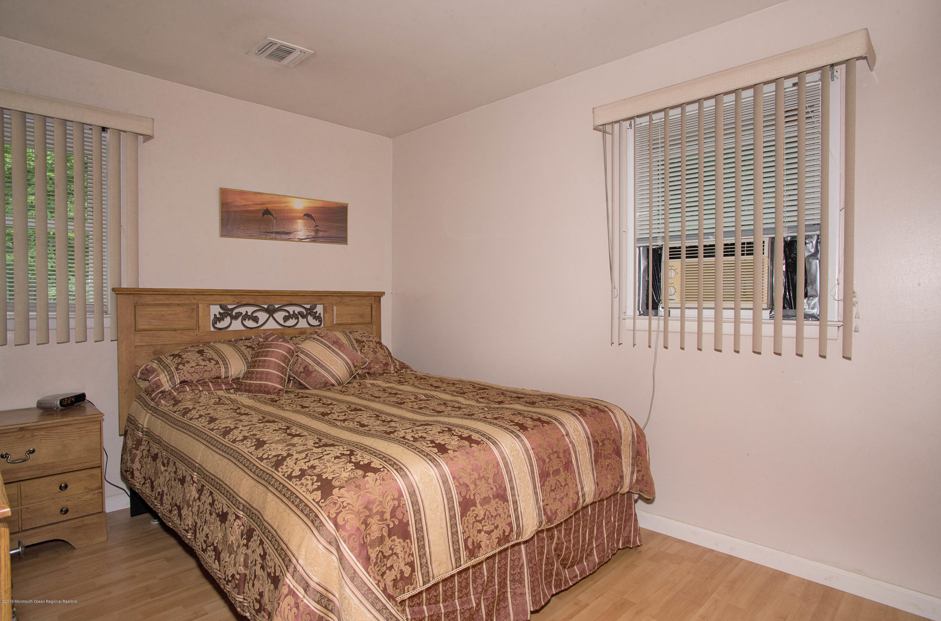 123 South New Prospect Road Jackson, NJ 08527 - Photo 10 of 18 _RMJ7518 master bedroom