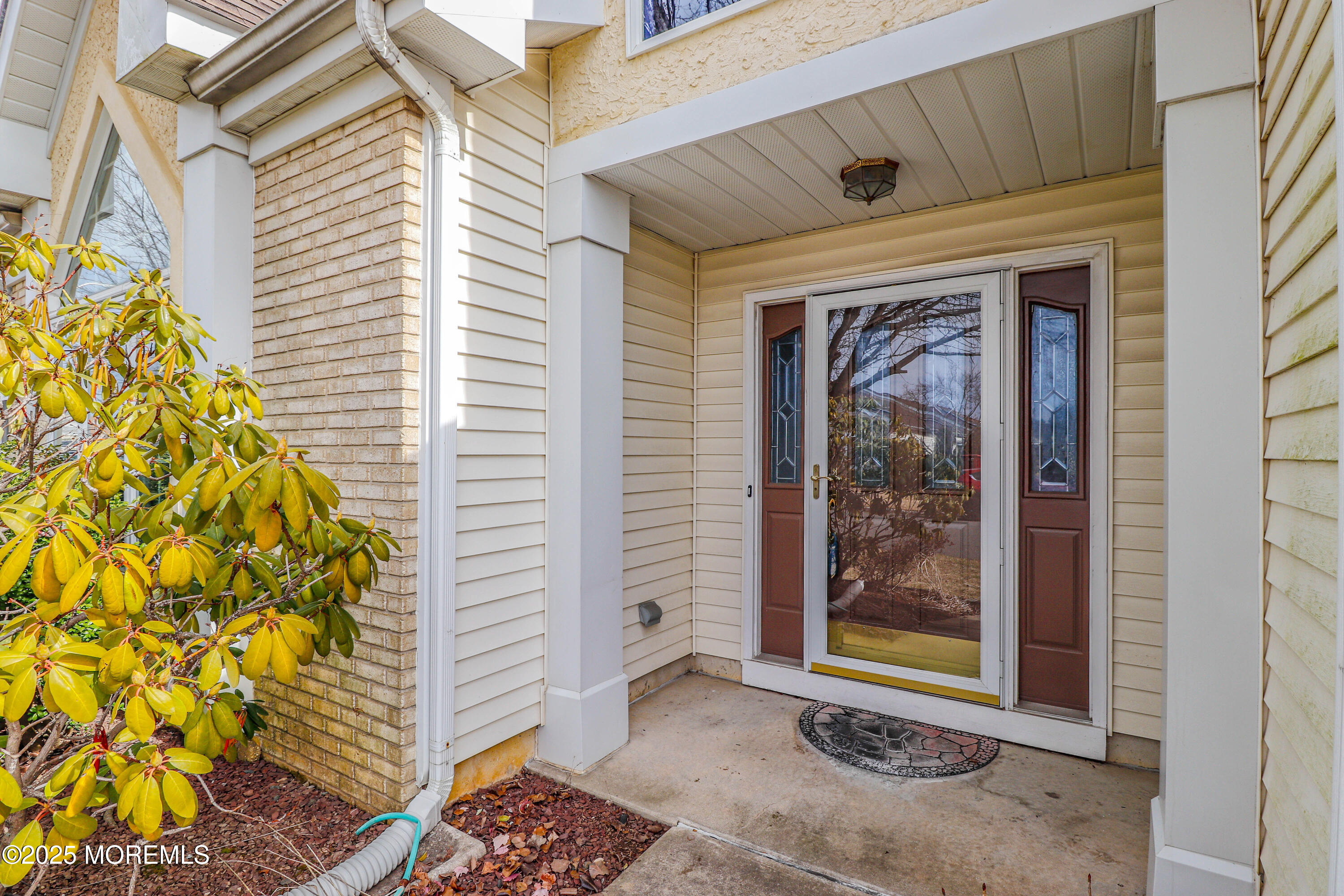 40 Chichester Road Monroe Township, NJ 08831 - Photo 3 of 24 Front porch
