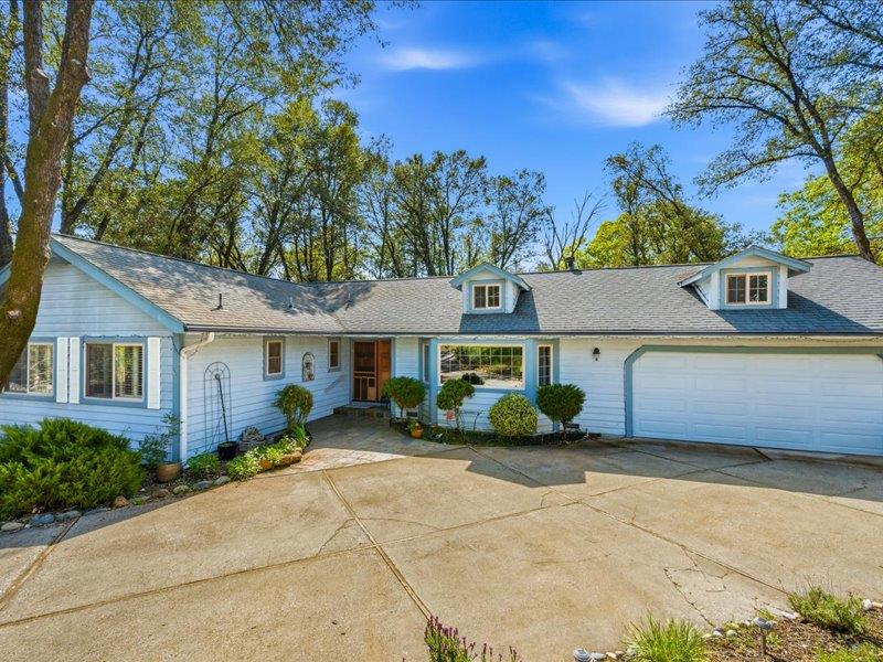 15444 Nancy Way Grass Valley, CA 95949 - Photo 2 of 52