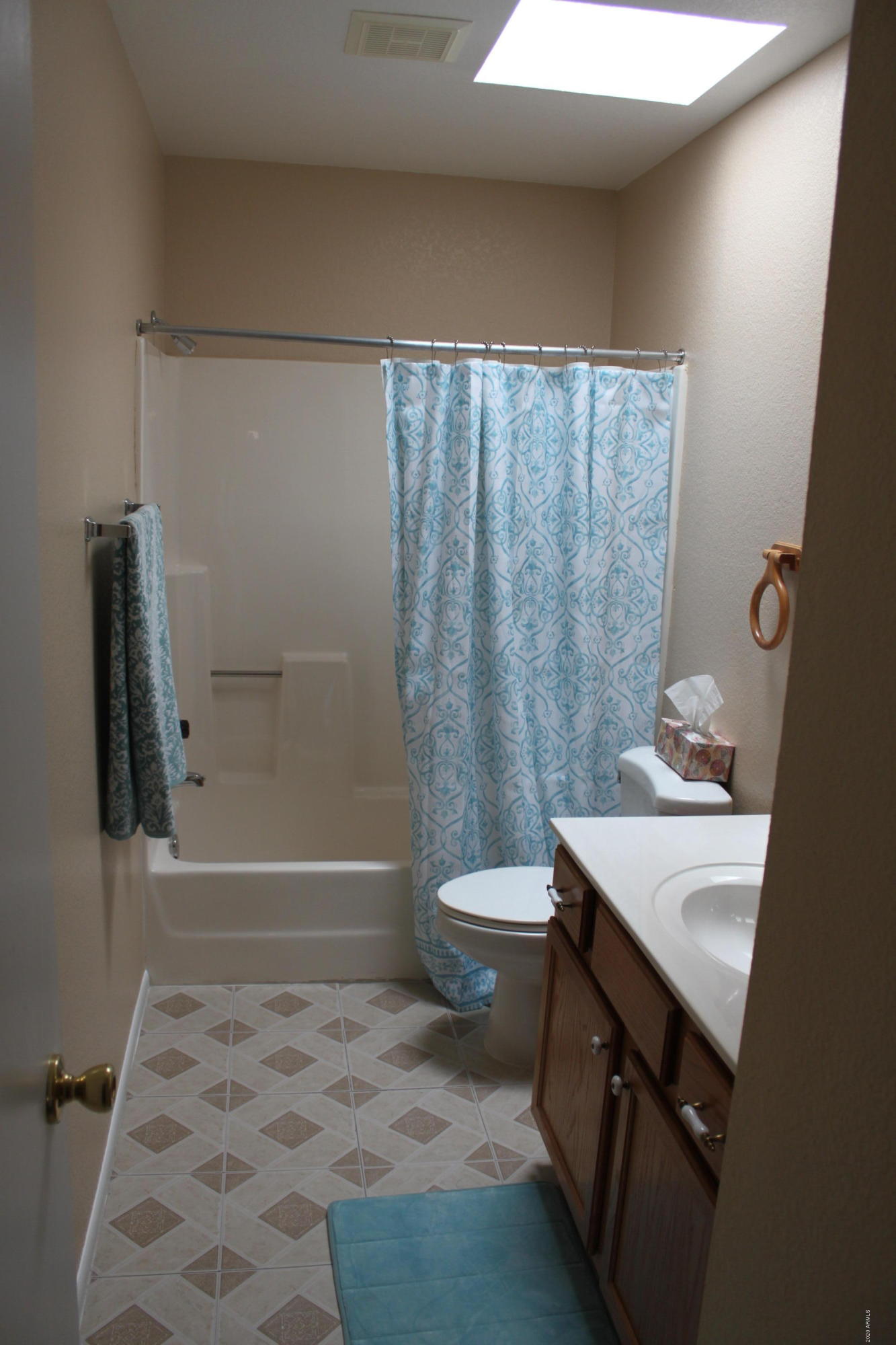 14300 West Bell Road, Unit 475 Surprise, AZ 85374 - Photo 6 of 16 Guess Bath