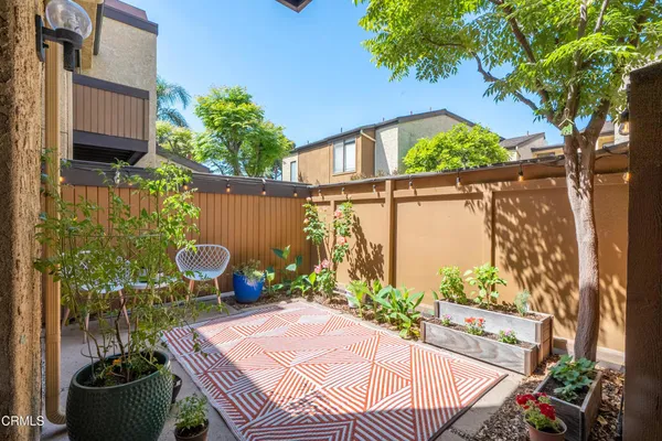 $649,000 | 211 Linwood Avenue, Unit C, Monrovia, CA 91016
