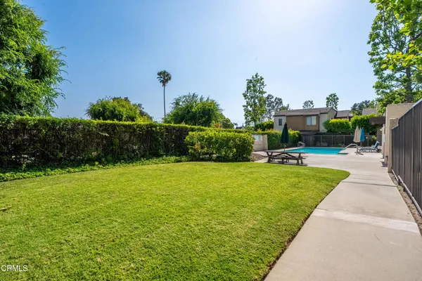 $649,000 | 211 Linwood Avenue, Unit C, Monrovia, CA 91016