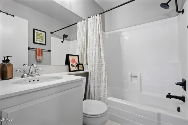 $649,000 | 211 Linwood Avenue, Unit C, Monrovia, CA 91016