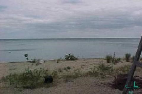1911 Lakeshore Road Carsonville, MI 48419 - Photo 6 of 6 820901-5.JPG