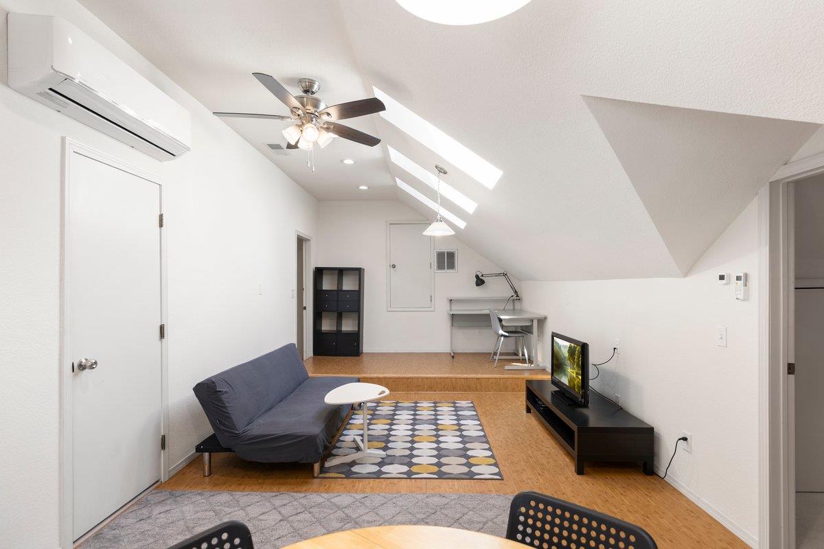 9930 Calvine Road Sacramento, CA 95829 - Photo 27 of 85 In-Law-Quarters 3 - Desk/Office Space