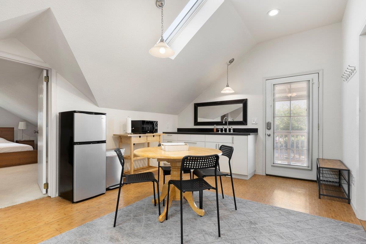 9930 Calvine Road Sacramento, CA 95829 - Photo 28 of 85 In-Law-Quarter 3 -Large Counter Area with Sink