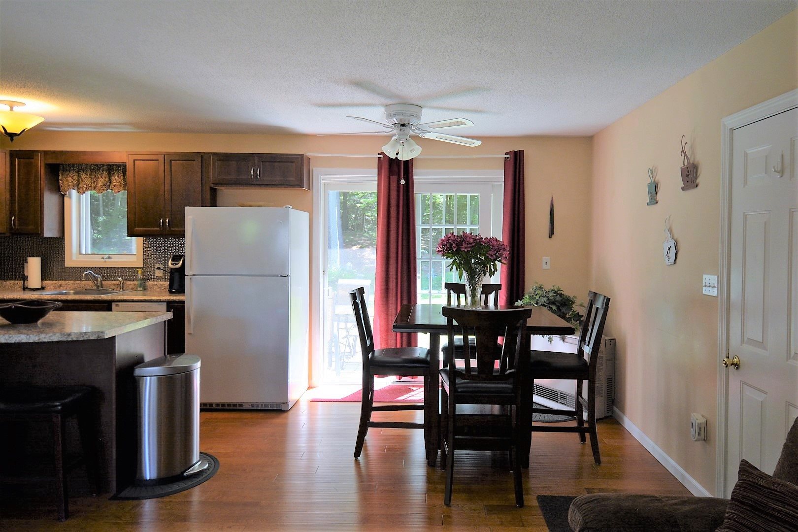 11 Knoll Road Wolfeboro, NH 03894 - Photo 4 of 14 Gallery Image 4