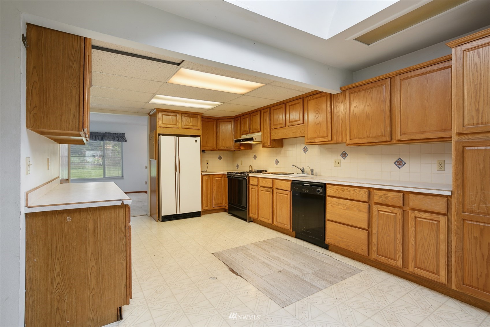 2428 Yew Street Road Bellingham, WA 98229 - Photo 7 of 25 Gallery Image 7