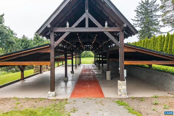 $2,900,000 | 325 B Factory Outlet Drive, Max Meadows, VA 24360