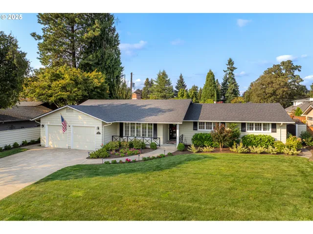 $1,395,000 | 2107 Bedford Way, Eugene, OR 97401