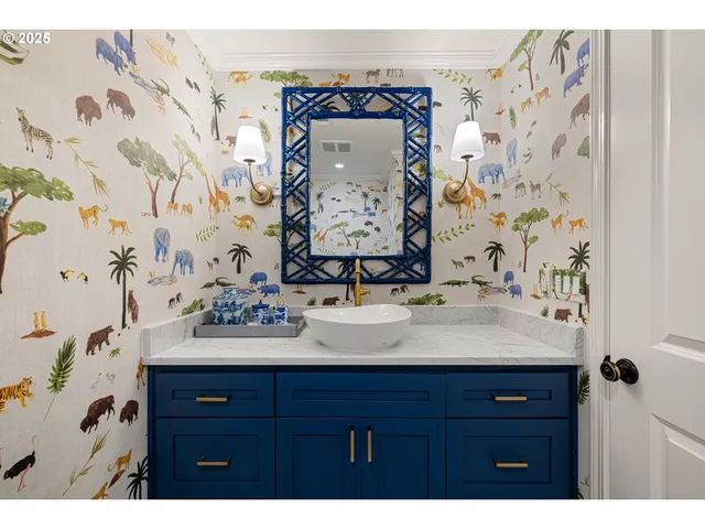 $1,395,000 | 2107 Bedford Way, Eugene, OR 97401