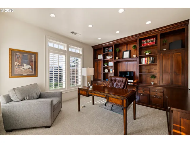 $1,395,000 | 2107 Bedford Way, Eugene, OR 97401