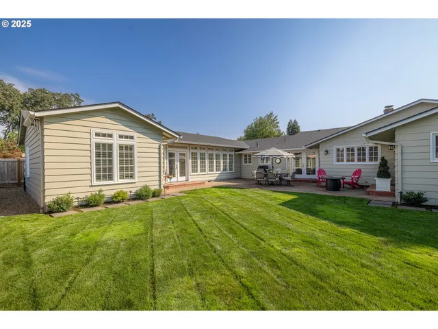 $1,395,000 | 2107 Bedford Way, Eugene, OR 97401