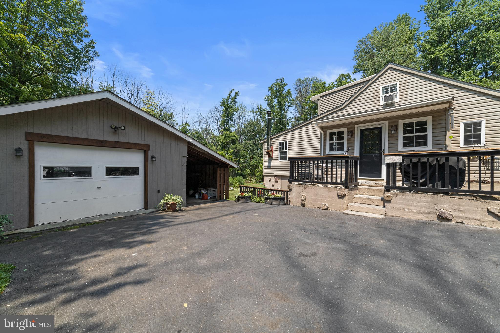 378 North Mine Road Quakertown, PA 18951 - Photo 12 of 31 Gallery Image 12