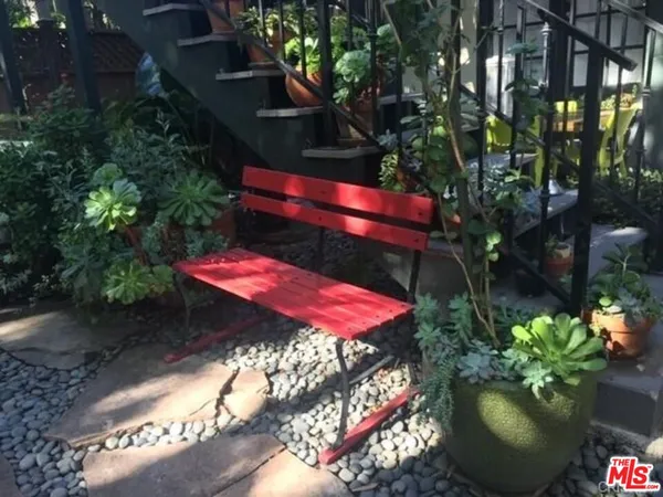 $6,600 | 601 Sweetzer Avenue, Unit B, Los Angeles, CA 90048