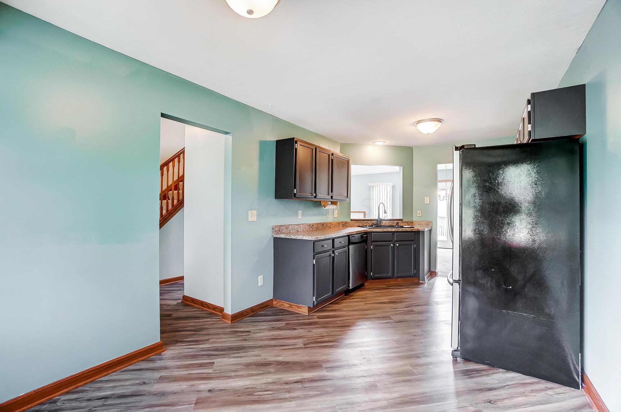 2246 Spindler Road Hilliard, OH 43026 - Photo 20 of 53 Eating Space