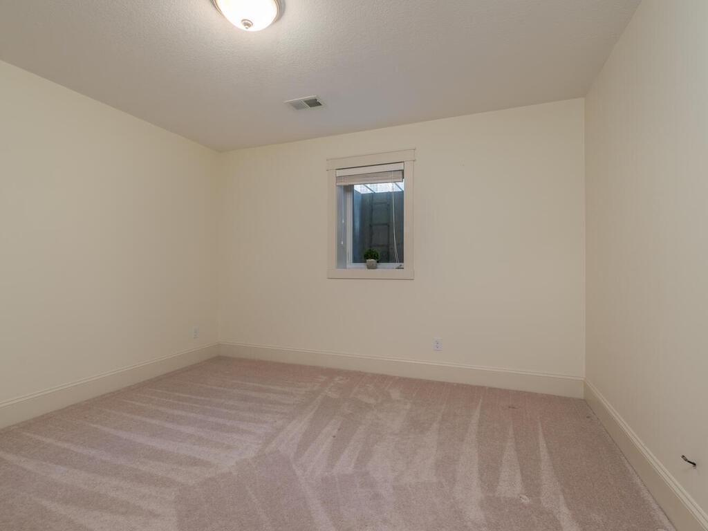 7991 Autumn Ridge Way Chanhassen, MN 55317 - Photo 20 of 25 Gallery Image 20