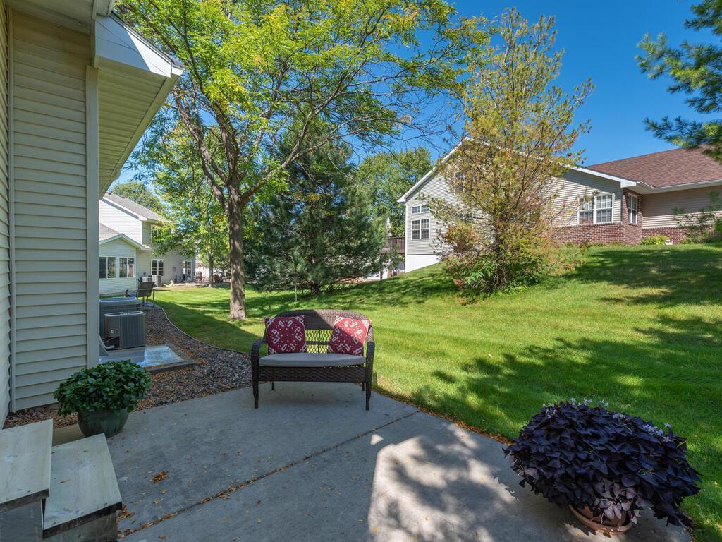 7991 Autumn Ridge Way Chanhassen, MN 55317 - Photo 23 of 25 Gallery Image 23