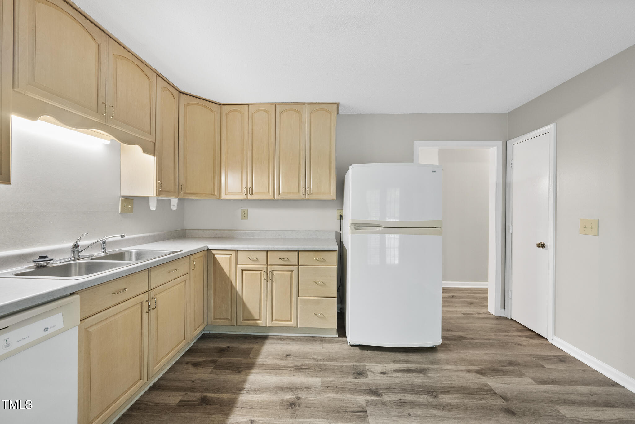 7926 Brown Bark Place Raleigh, NC 27615 - Photo 15 of 22 DSC07078
