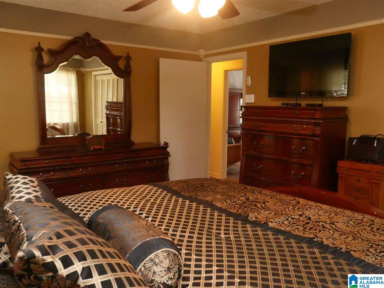 1439 Farmington Road Birmingham, AL 35235 - Photo 16 of 25