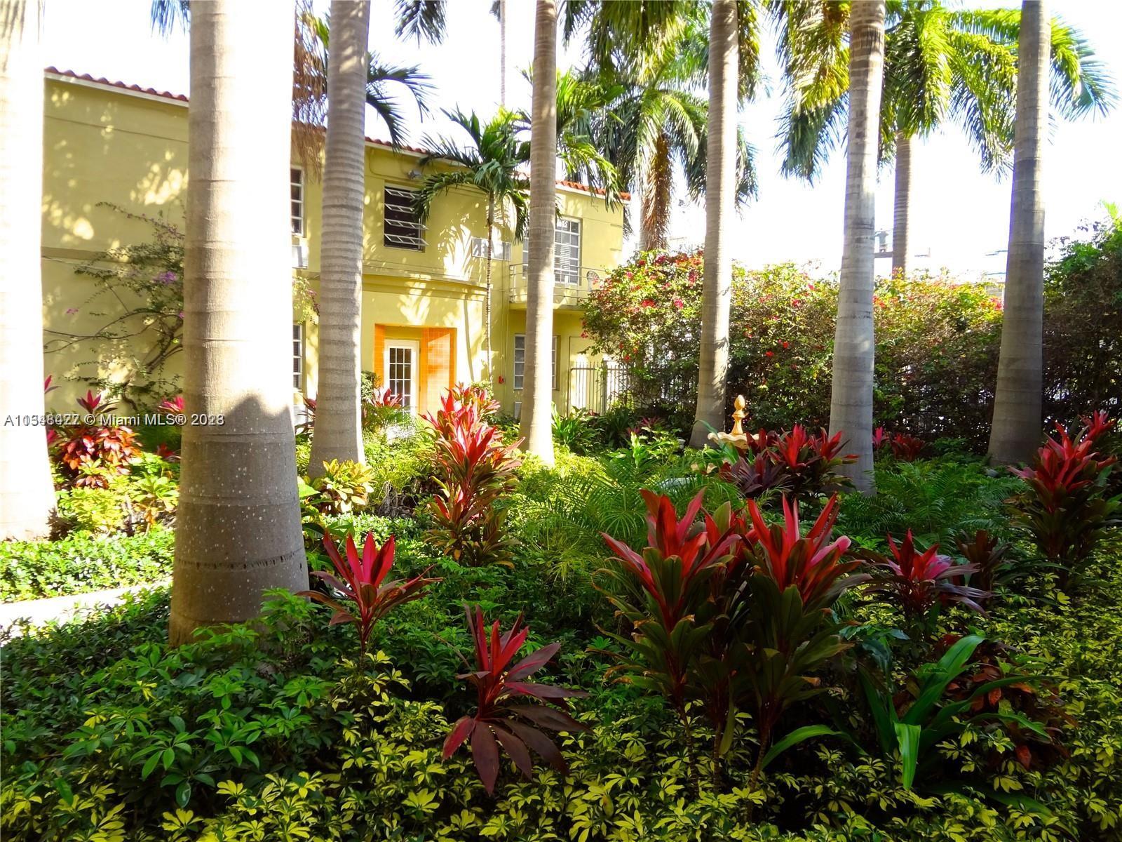 439 15th Street, Unit 15 Miami Beach, FL 33139 - Photo 11 of 13 a view of a garden