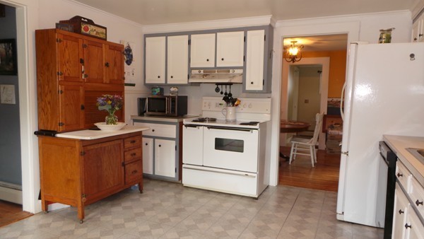 19 Martin Road Douglas, MA 01516 - Photo 8 of 30