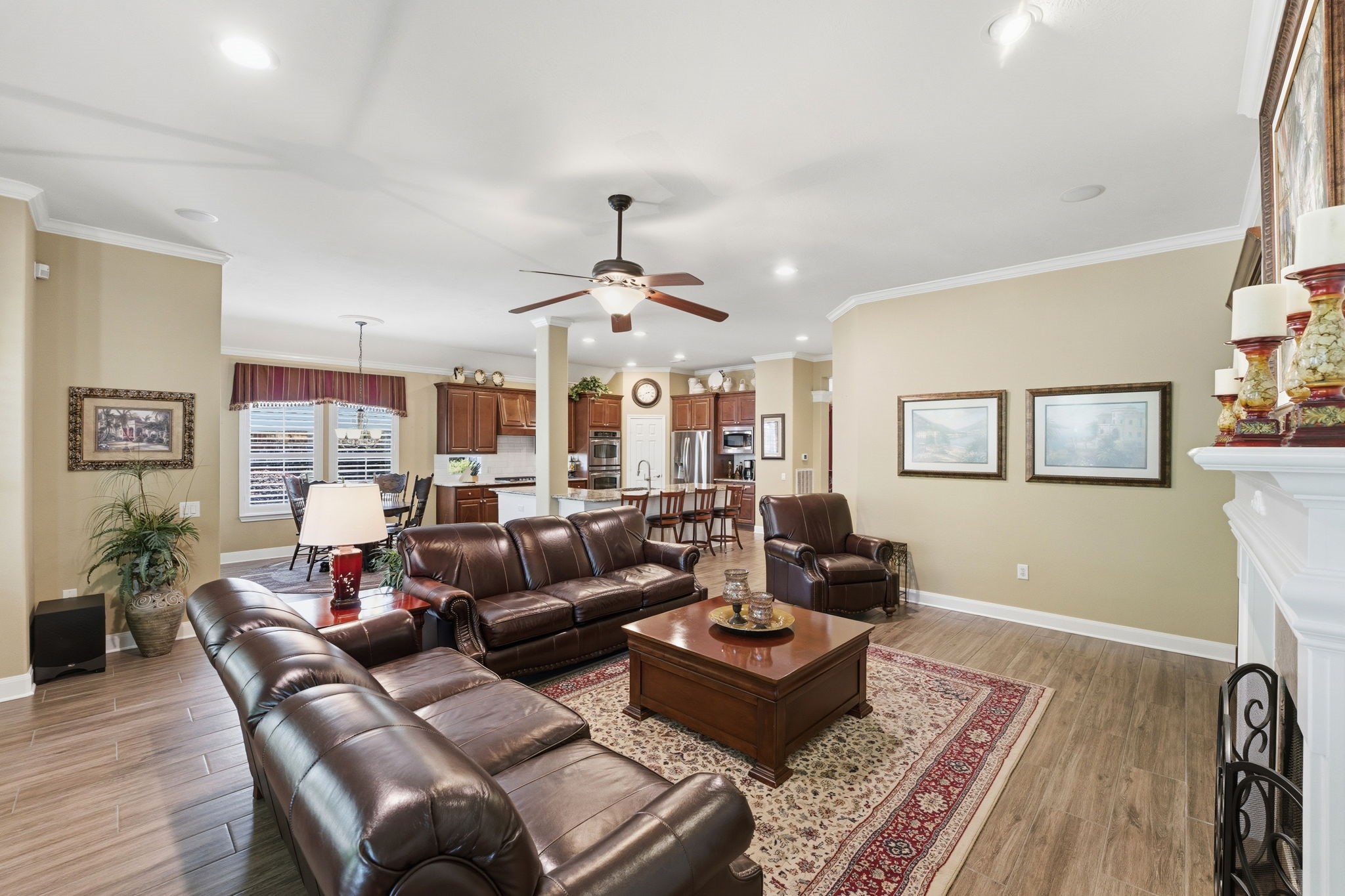 99 Bagpipe Way Conroe, TX 77384 - Photo 11 of 40