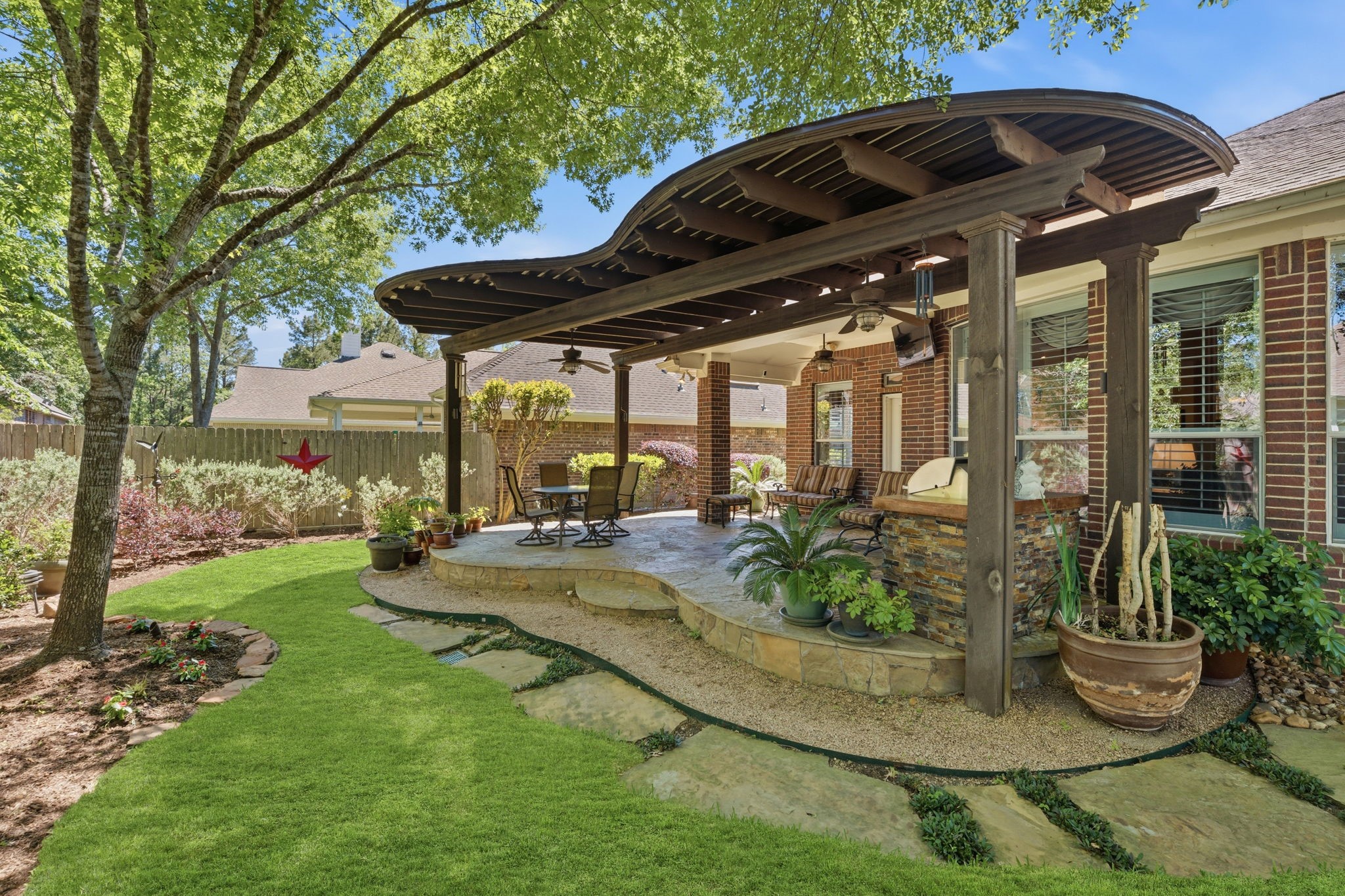 99 Bagpipe Way Conroe, TX 77384 - Photo 24 of 40