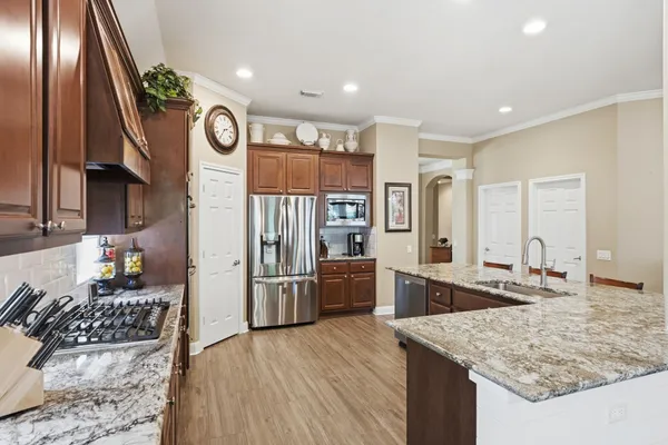 $474,000 | 99 Bagpipe Way, Conroe, TX 77384