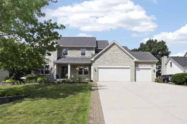 $799,000 | 5887 Highland Hills Drive, Westerville, OH 43082