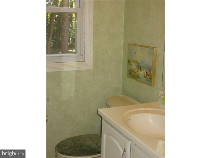 57 Taunton Road Medford, NJ 08055 - Photo 11 of 24 Bathroom