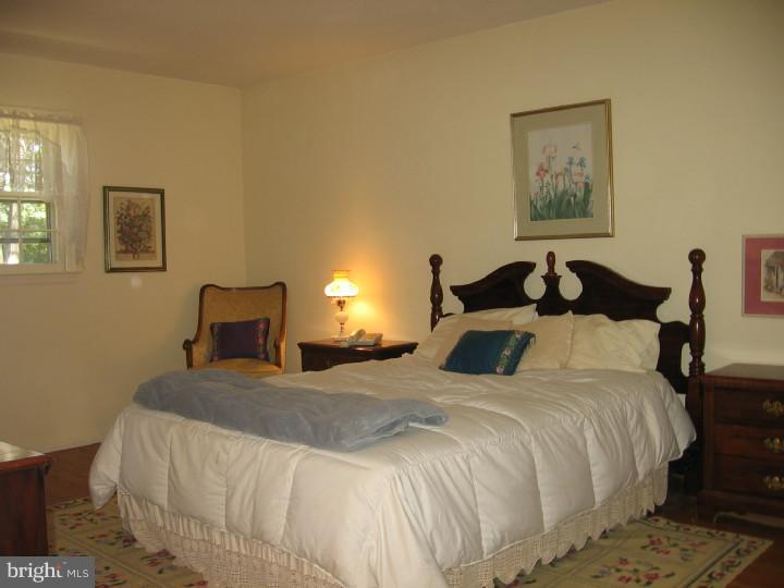 57 Taunton Road Medford, NJ 08055 - Photo 12 of 24 Bedroom - Main