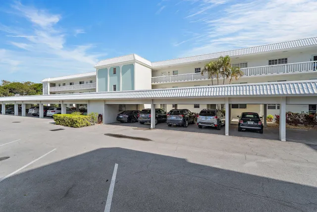 $789,000 | 100 Waterway Road, Unit E305, Tequesta, FL 33469