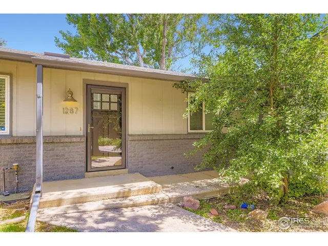 a view of a door of the house