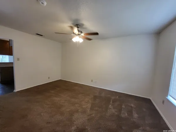 $1,350 | 506 Barbuda Drive, San Antonio, TX 78227