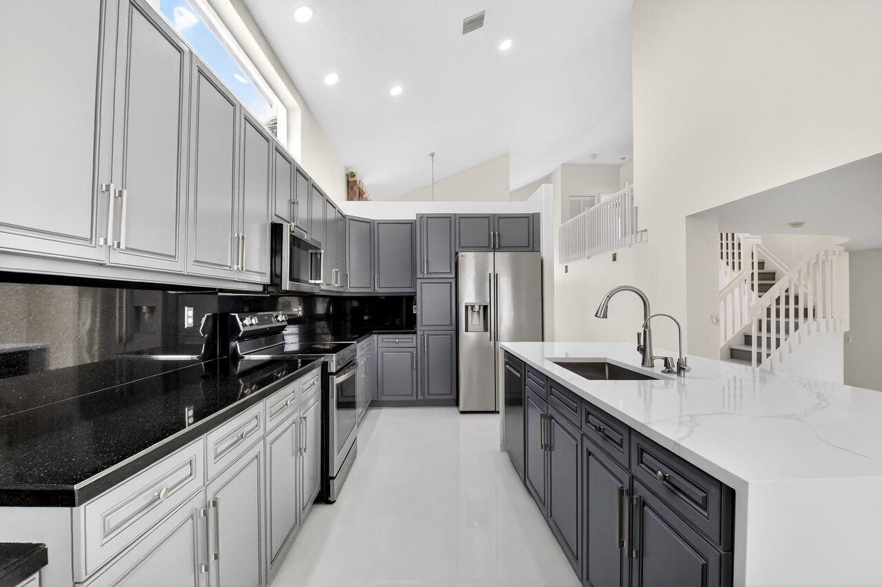2191 Balsan Way Wellington, FL 33414 - Photo 16 of 68 17-print-DSC_6349