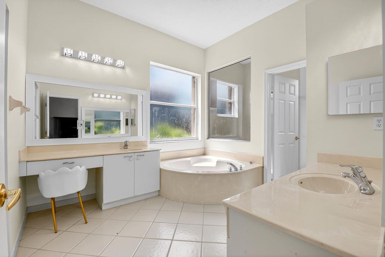 2191 Balsan Way Wellington, FL 33414 - Photo 31 of 68 33-print-DSC_6439